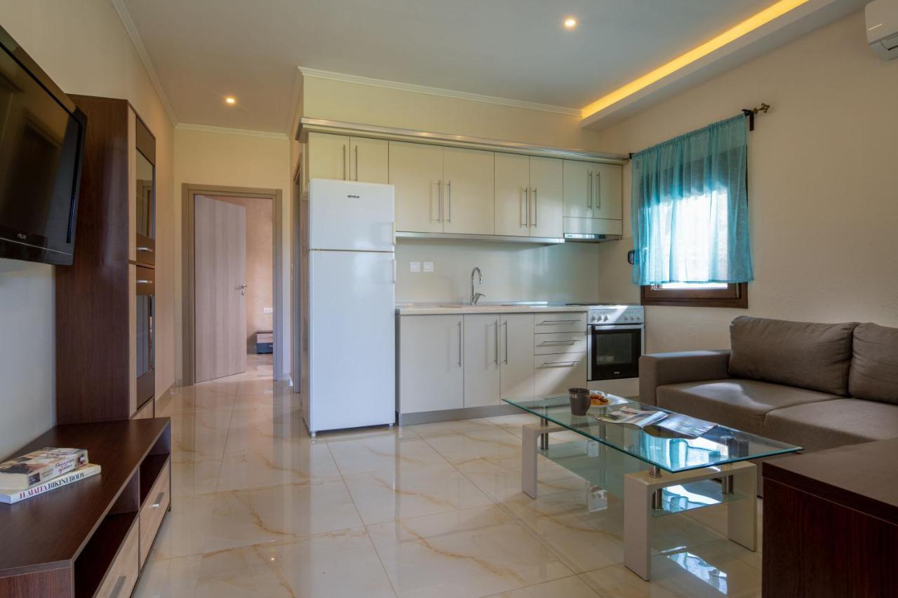 Ferienwohnung Exochiko Kalamitsi Exterior foto