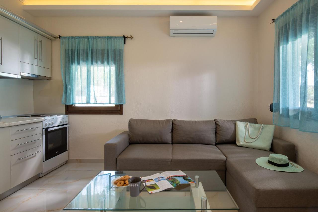 Ferienwohnung Exochiko Kalamitsi Exterior foto